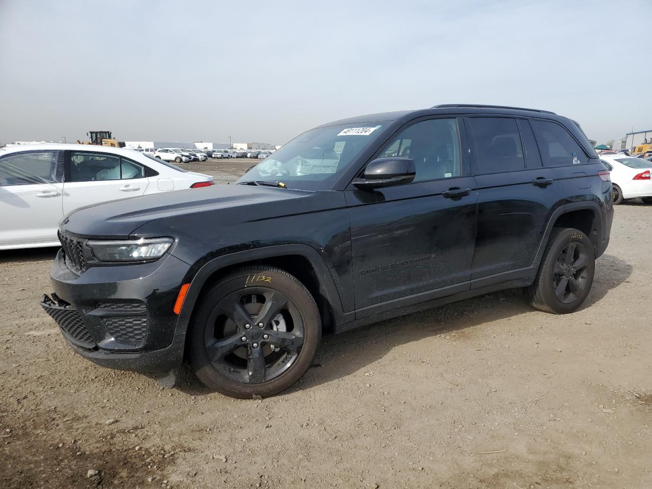 2023 JEEP GRAND CHEROKEE LAREDO