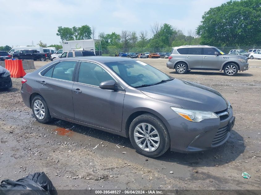 2015 TOYOTA CAMRY LE