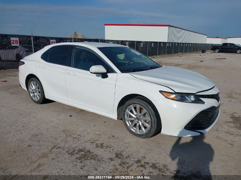 2019 TOYOTA CAMRY LE