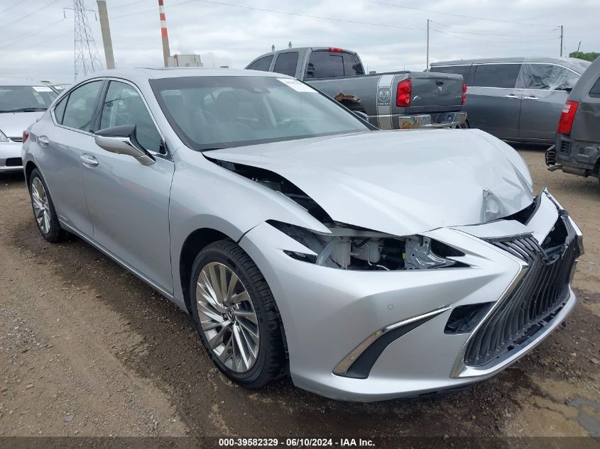 2019 LEXUS ES 300H LUXURY