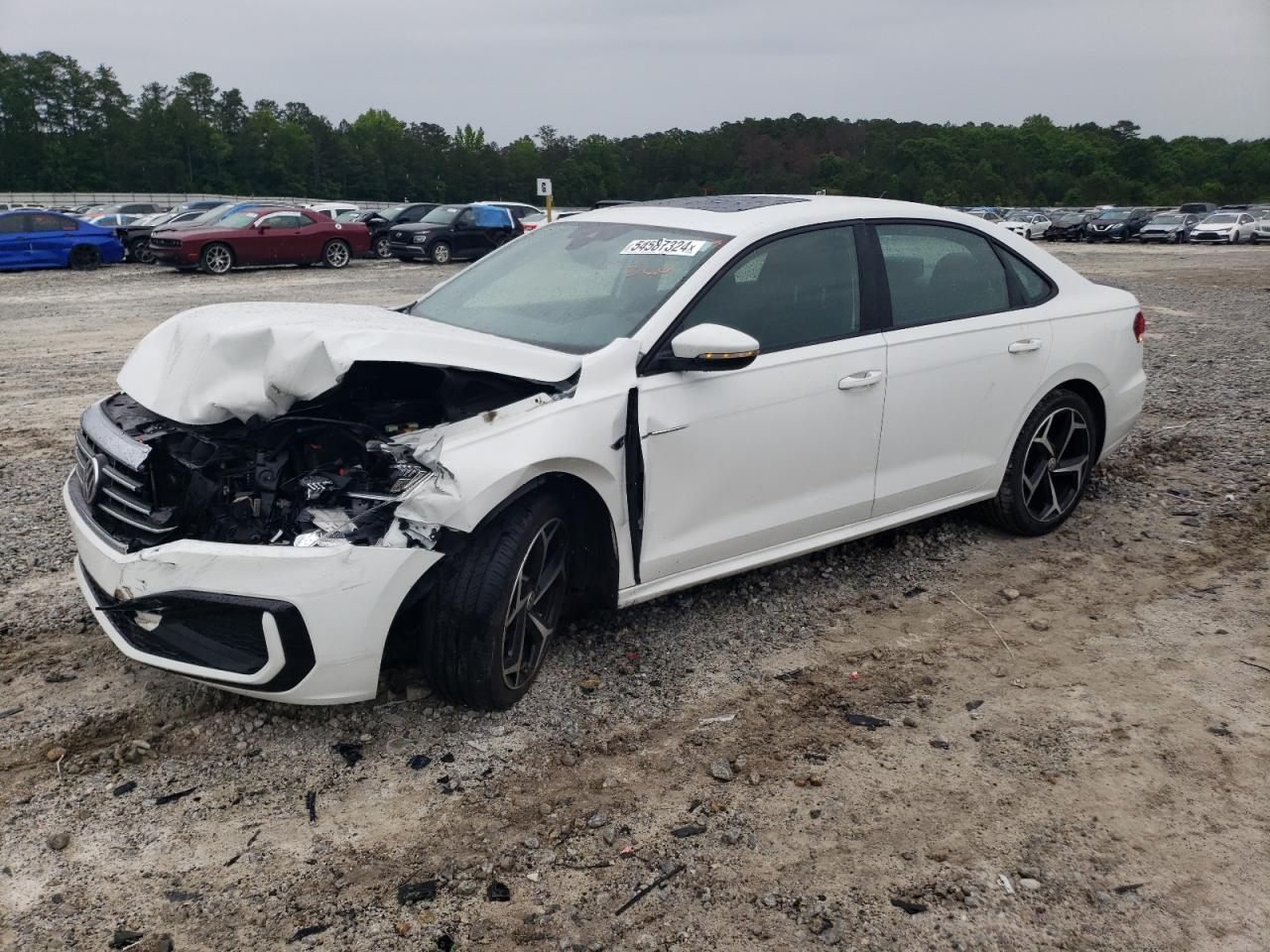 2022 VOLKSWAGEN PASSAT R-LINE