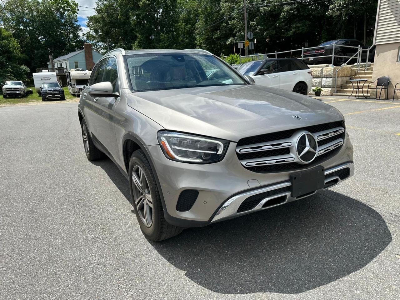 2021 MERCEDES-BENZ GLC 300