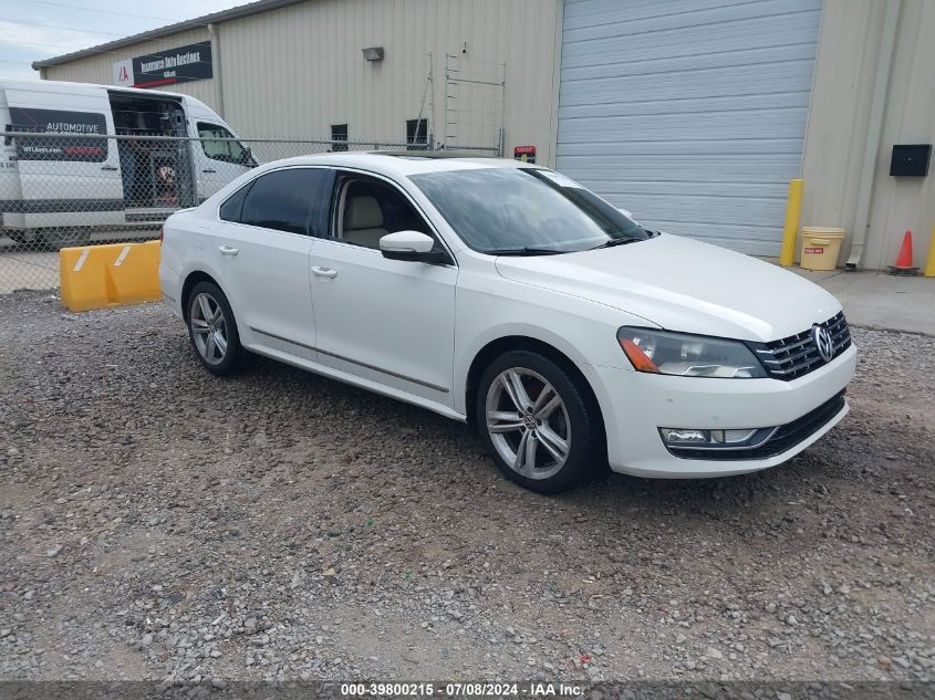 2013 VOLKSWAGEN PASSAT 2.0L TDI SE