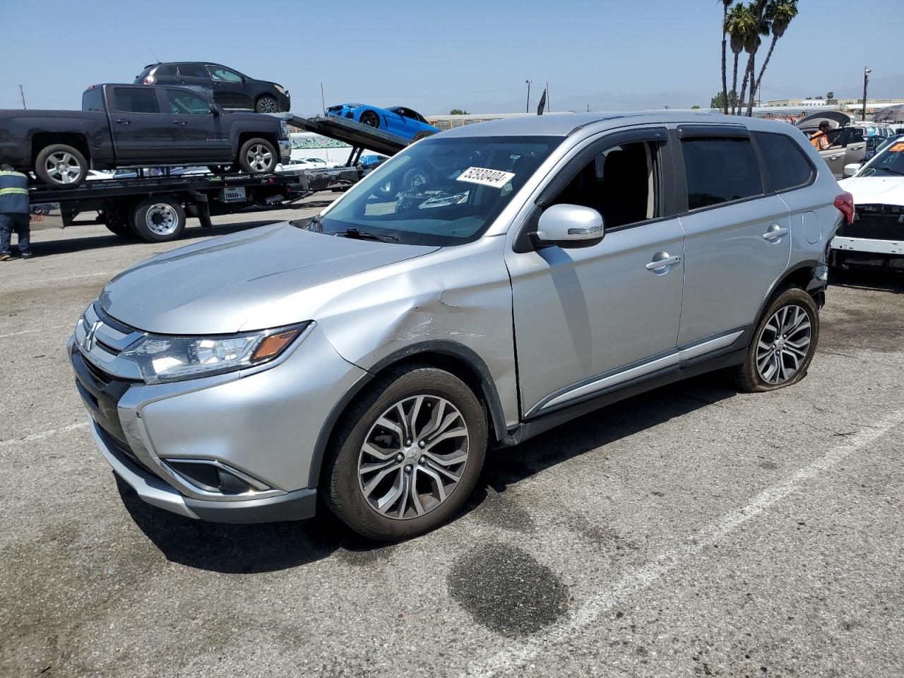 2018 MITSUBISHI OUTLANDER SE