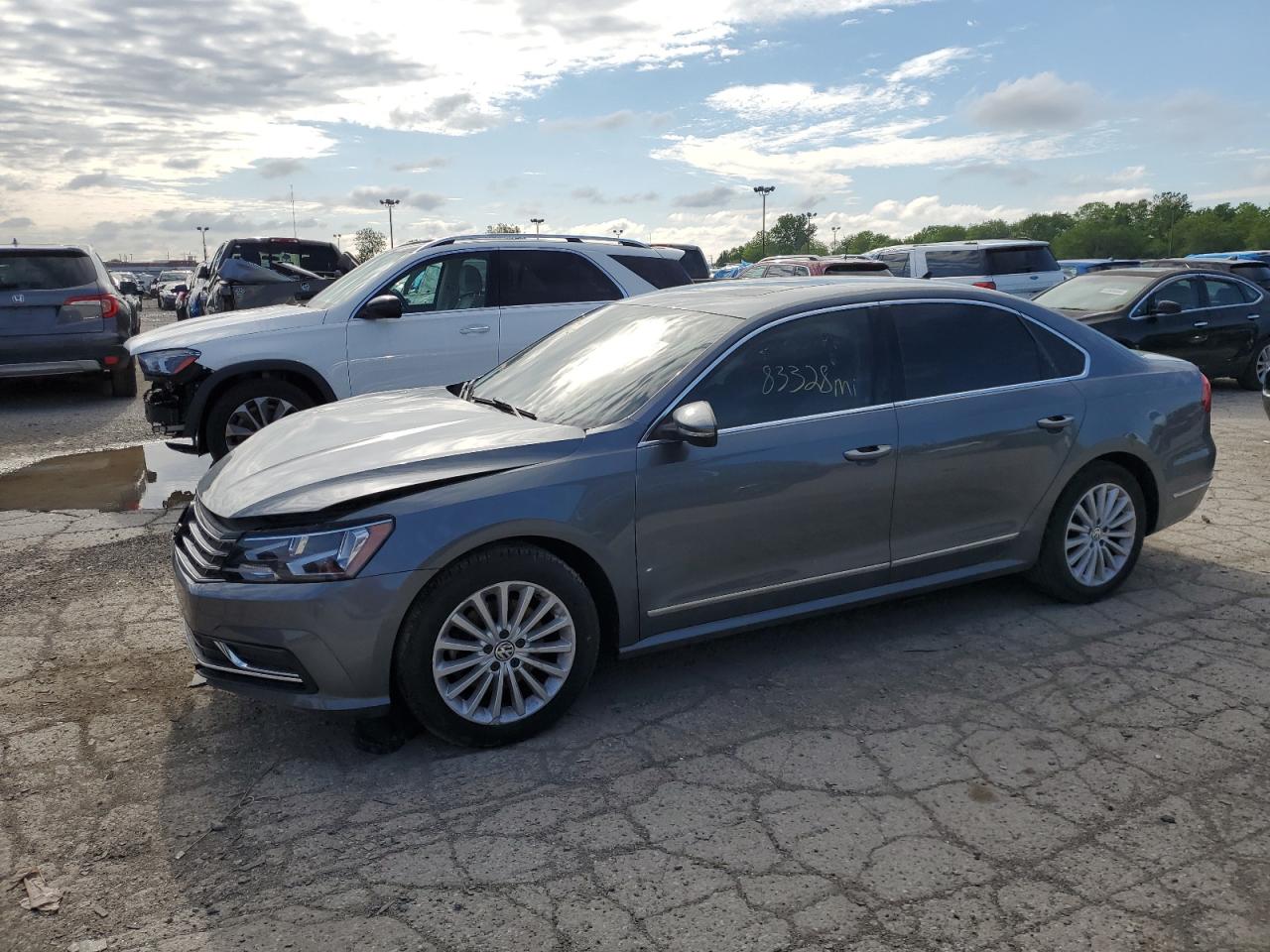 2016 VOLKSWAGEN PASSAT SE