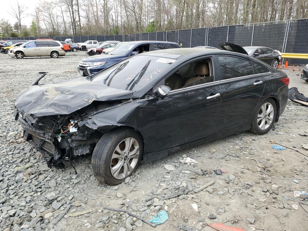 2013 HYUNDAI SONATA SE