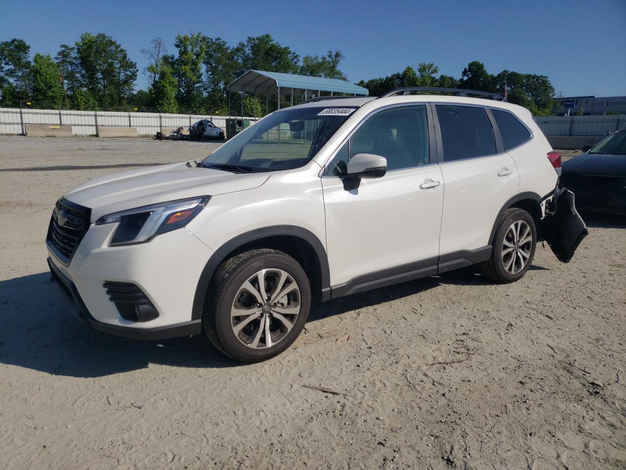 2022 SUBARU FORESTER LIMITED