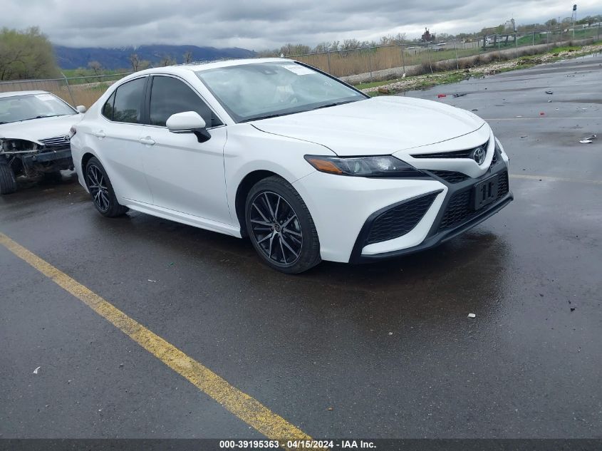 2023 TOYOTA CAMRY SE