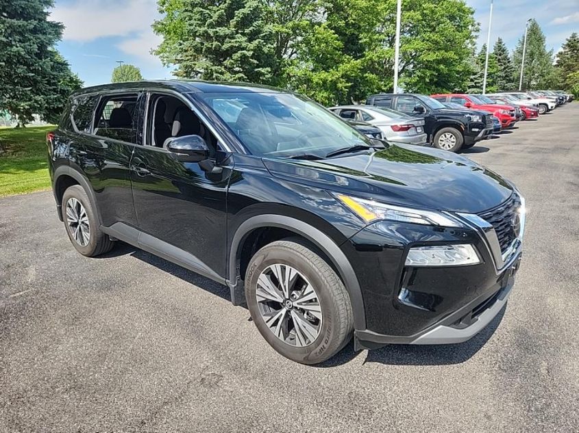 2021 NISSAN ROGUE SV