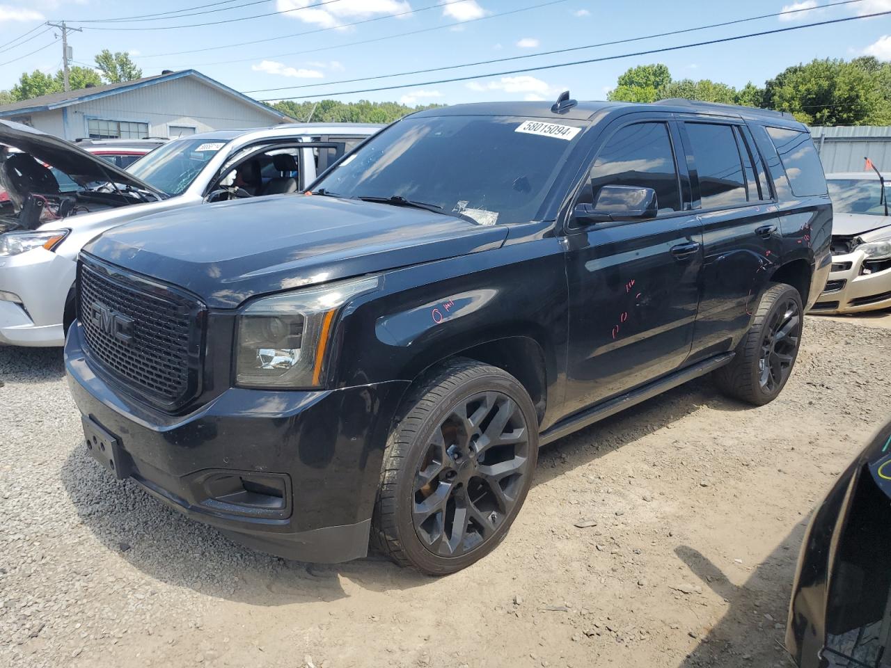 2017 GMC YUKON DENALI