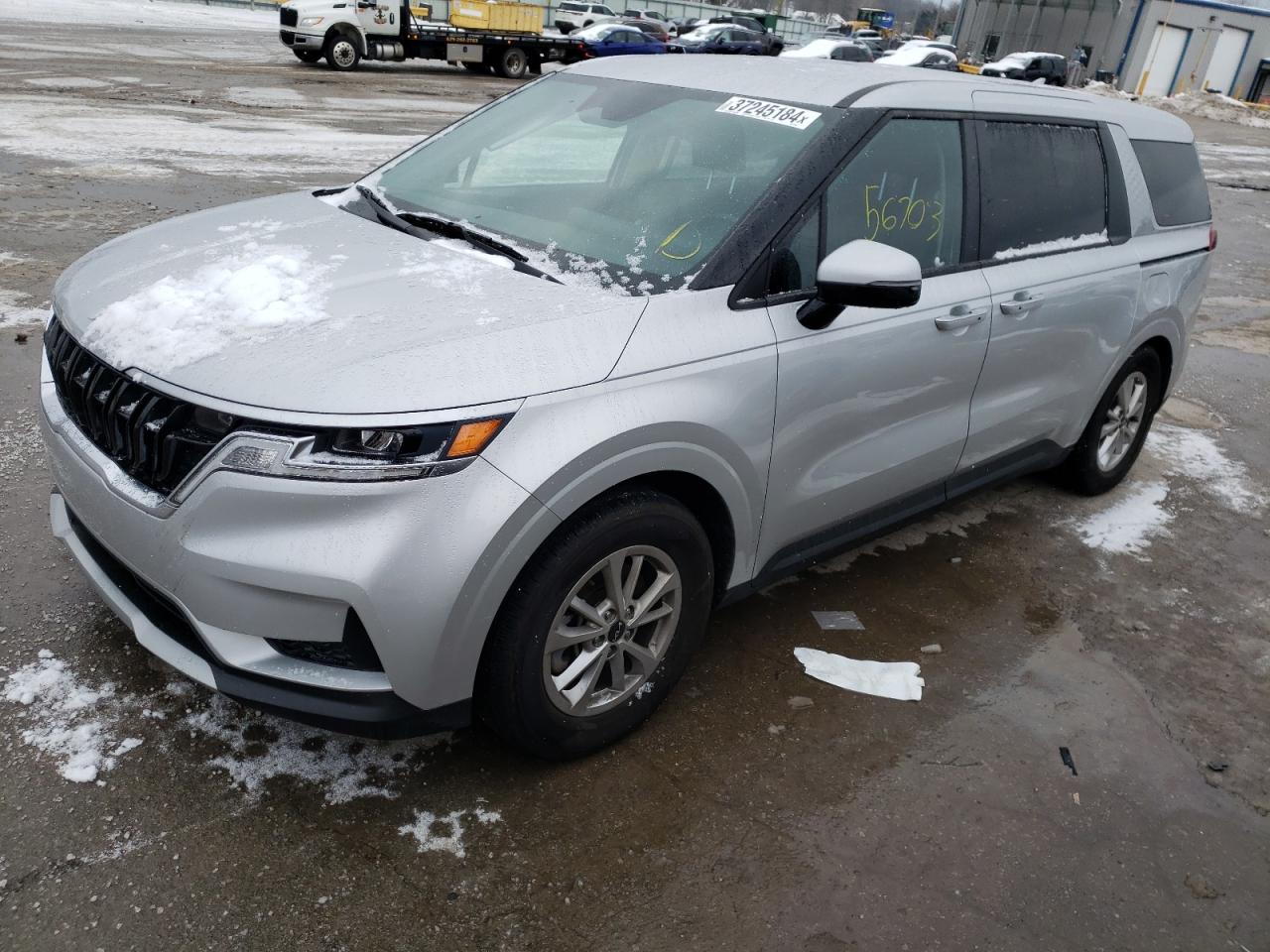 2022 KIA CARNIVAL LX