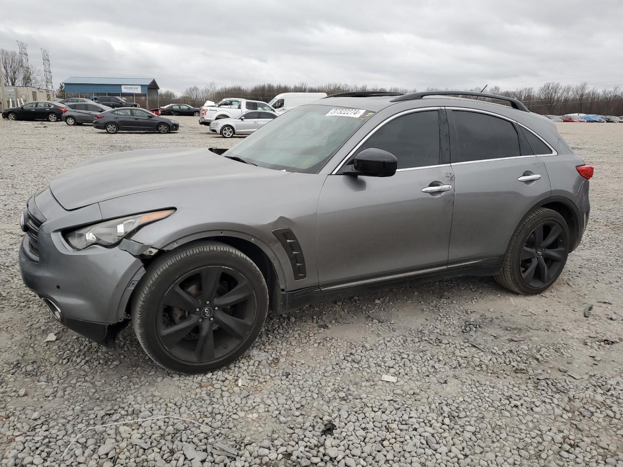 2015 INFINITI QX70