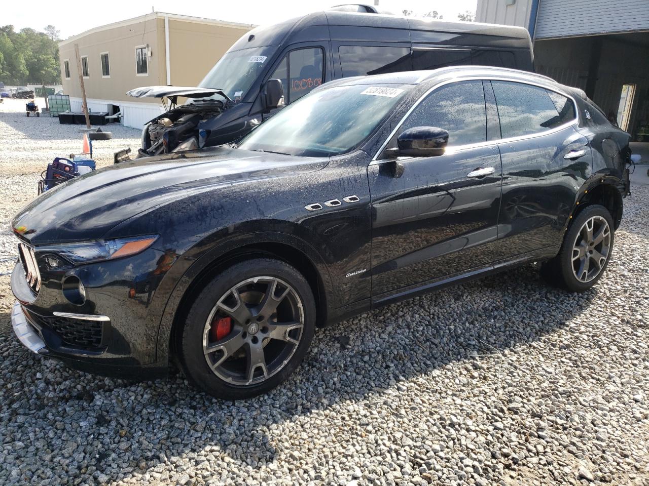 2019 MASERATI LEVANTE LUXURY