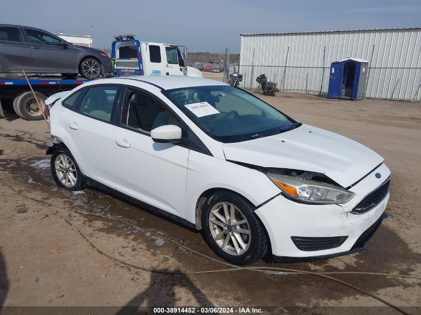 2015 FORD FOCUS SE