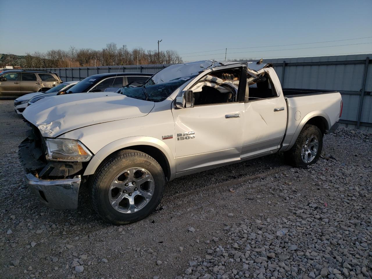 2016 RAM 1500 LARAMIE