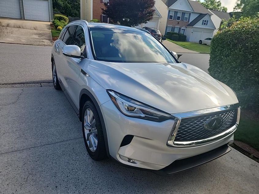 2021 INFINITI QX50 LUXE