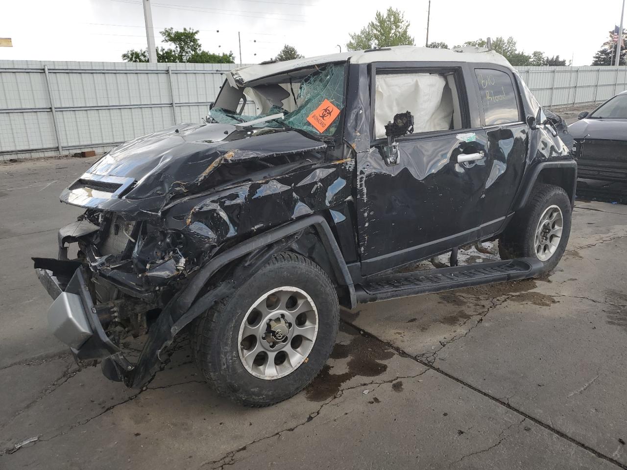 2012 TOYOTA FJ CRUISER