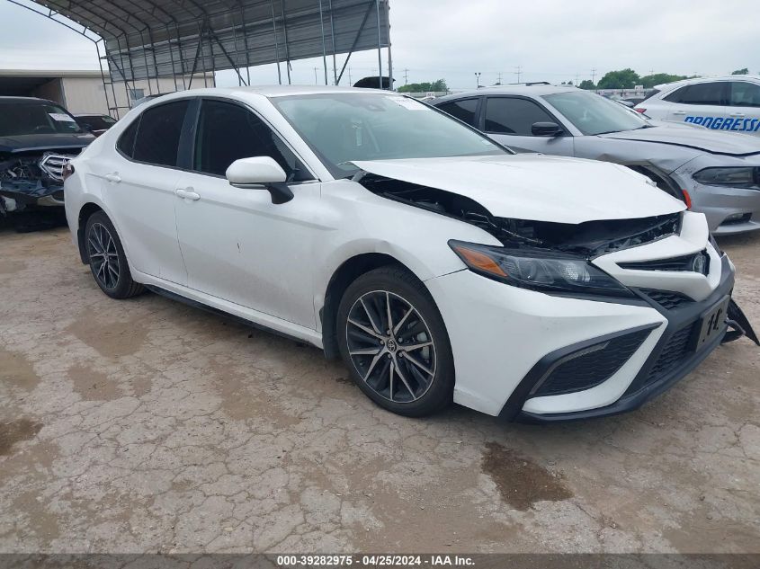 2023 TOYOTA CAMRY SE