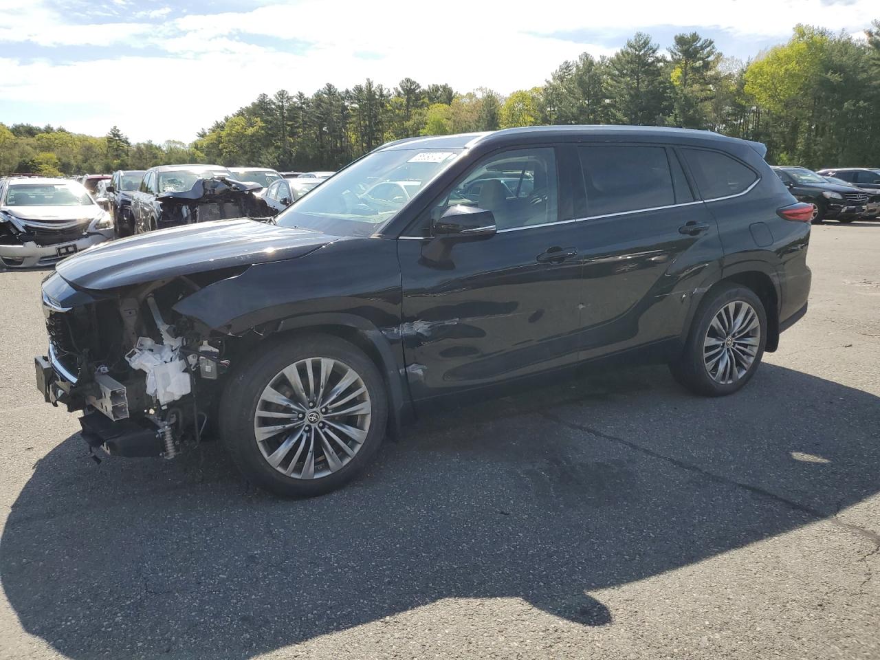 2021 TOYOTA HIGHLANDER PLATINUM