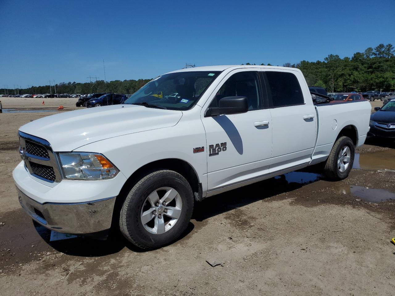 2019 RAM 1500 CLASSIC SLT