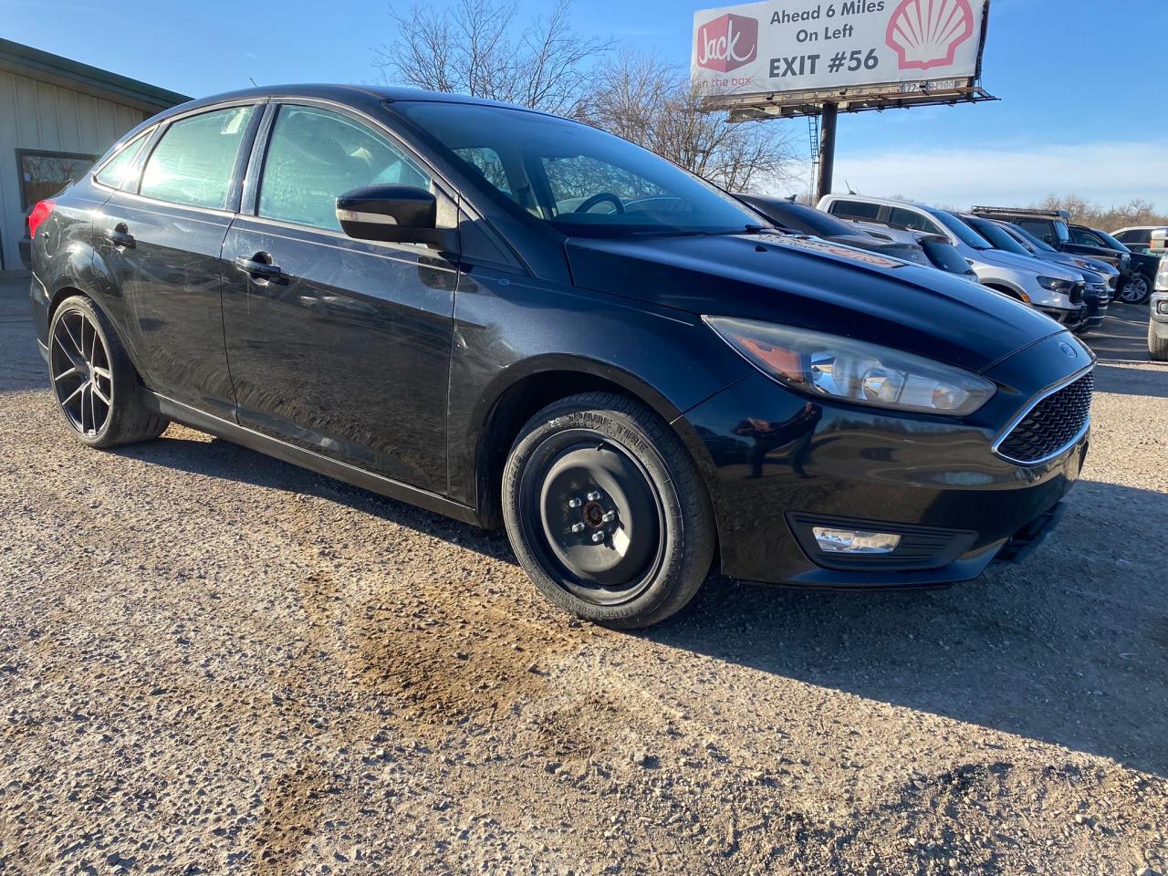 2015 FORD FOCUS SE