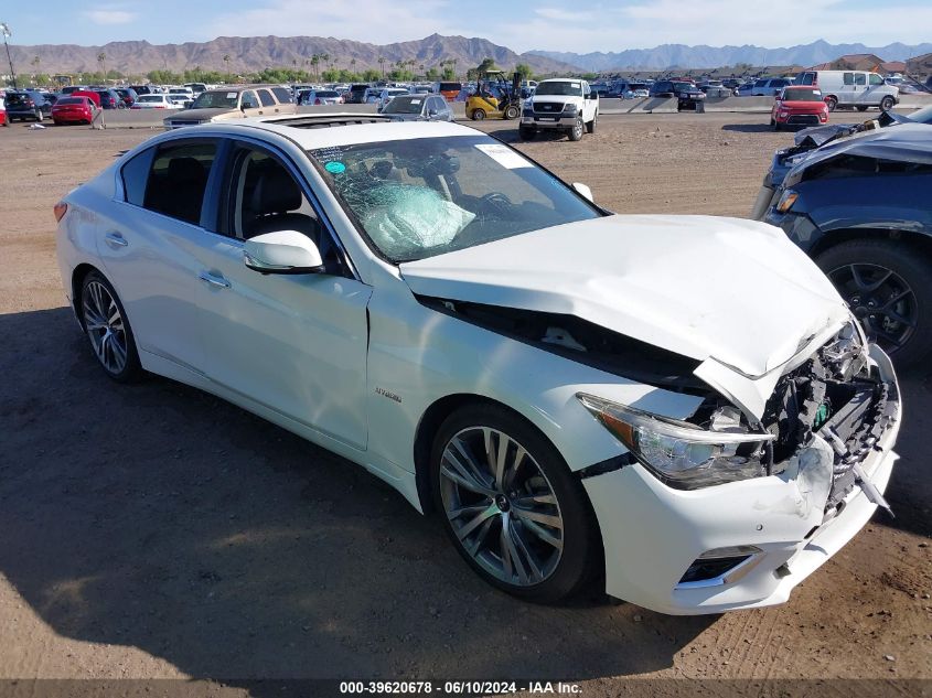 2018 INFINITI Q50 HYBRID LUXE