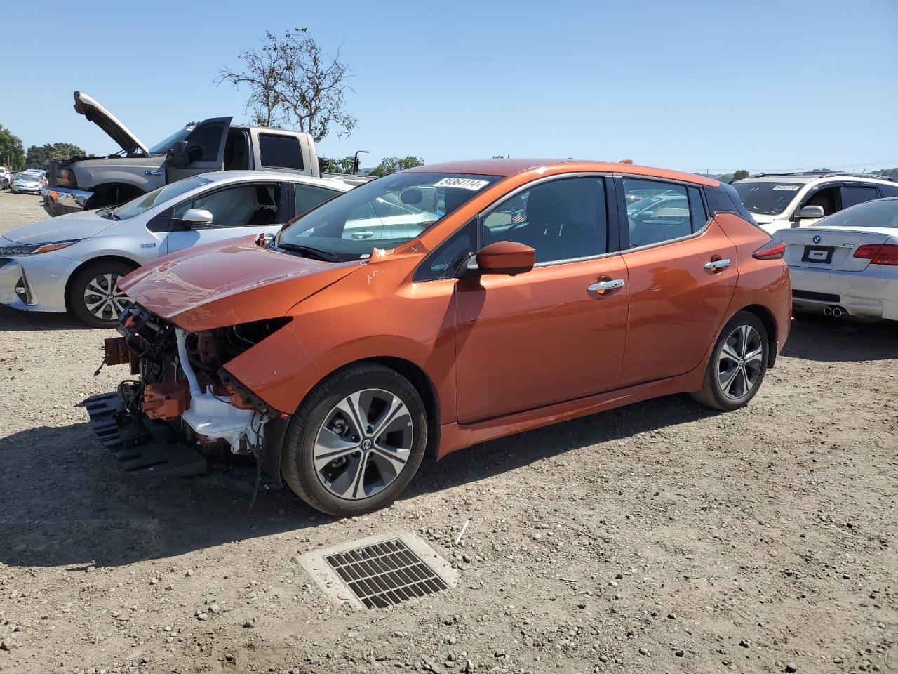 2022 NISSAN LEAF SV