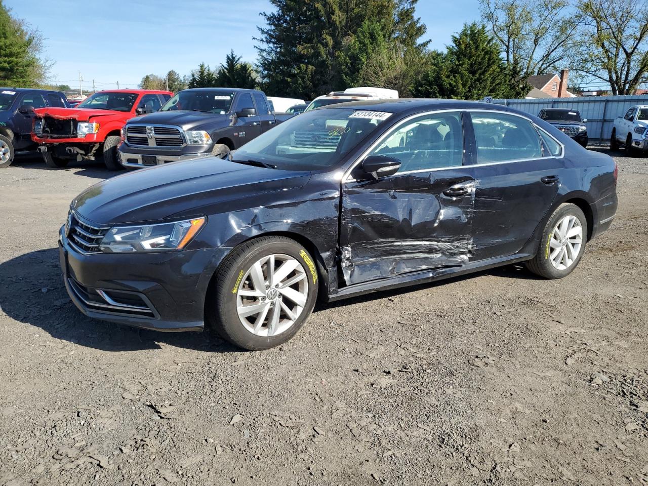 2018 VOLKSWAGEN PASSAT SE