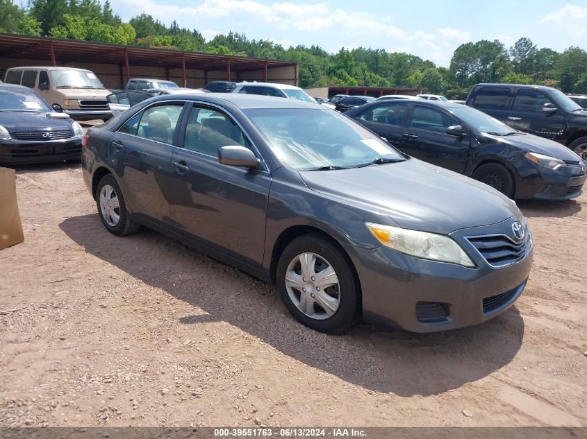 2011 TOYOTA CAMRY LE