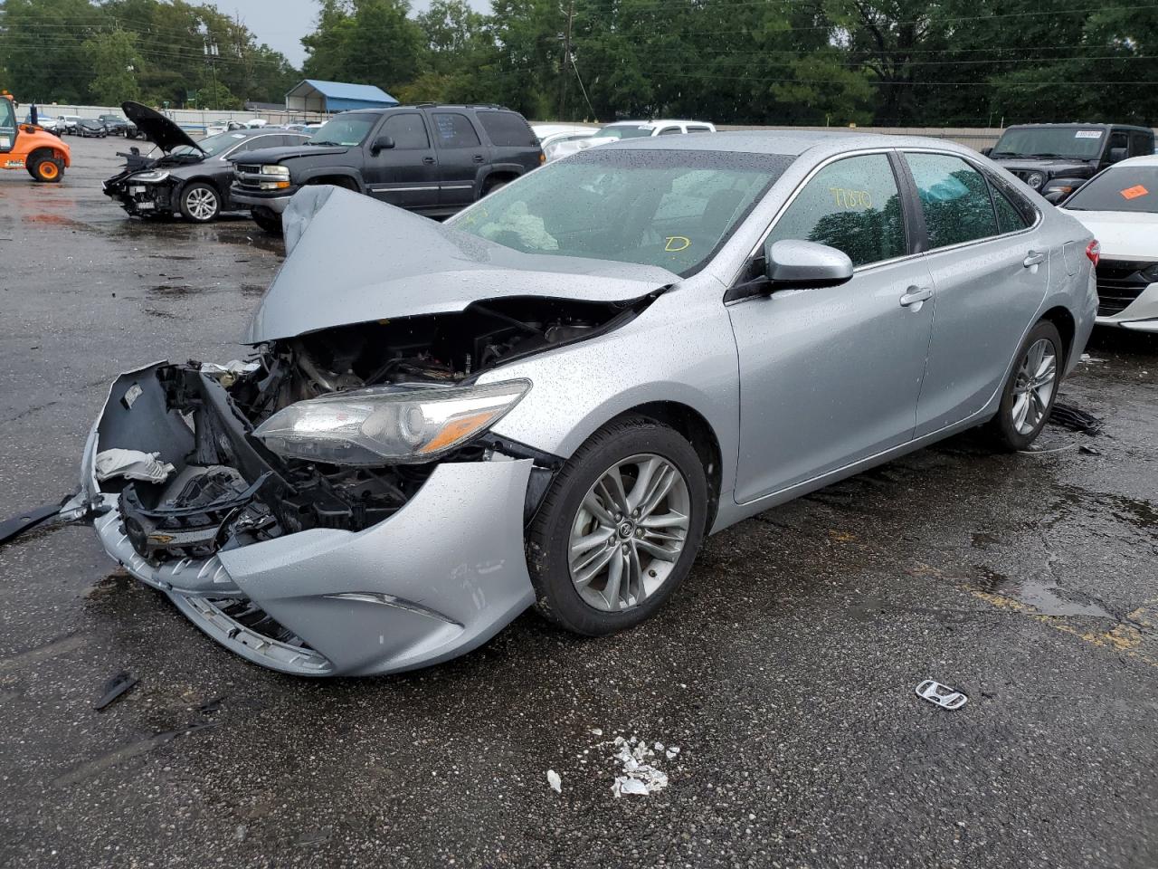 2015 TOYOTA CAMRY LE