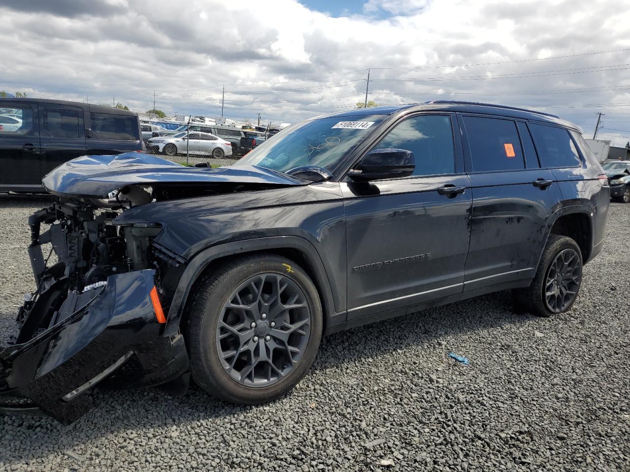 2023 JEEP GRAND CHEROKEE L SUMMIT