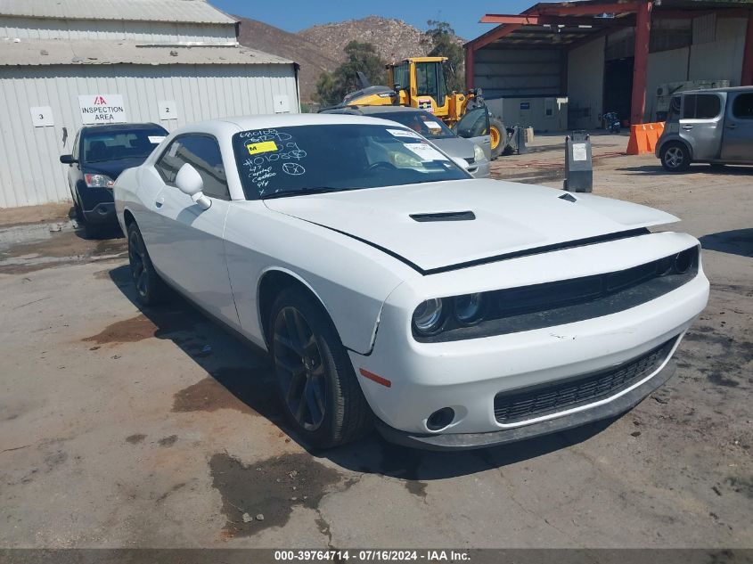 2019 DODGE CHALLENGER SXT