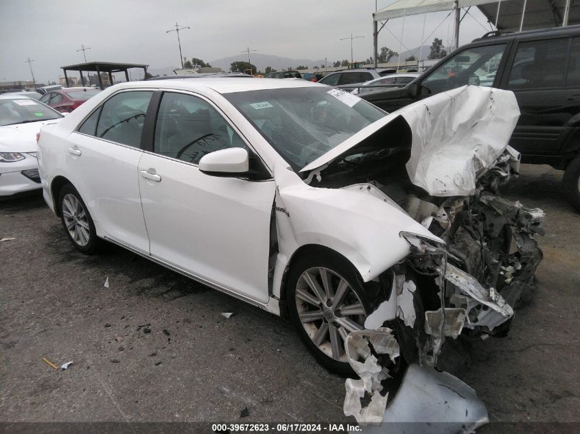 2013 TOYOTA CAMRY HYBRID/LE/XLE