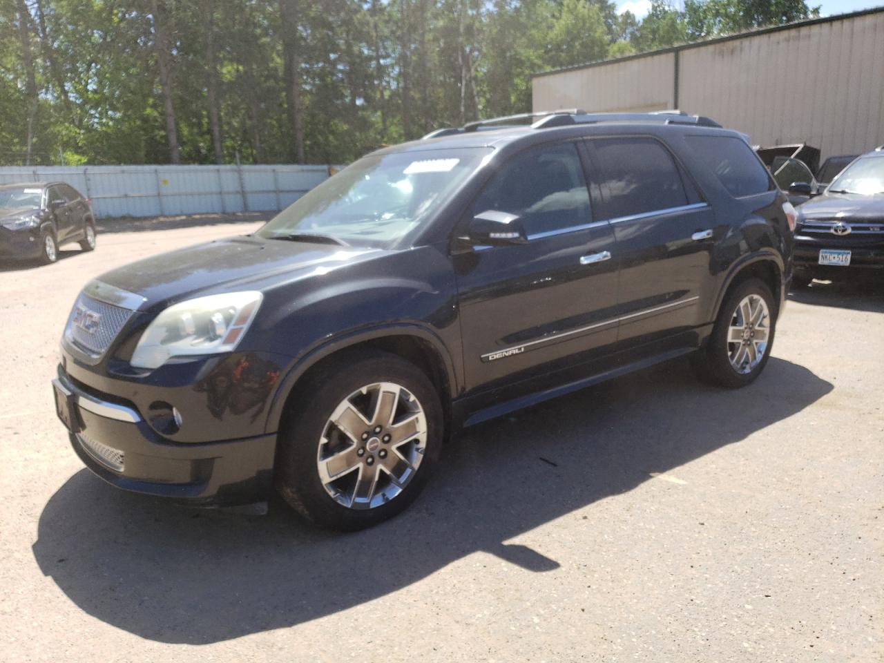 2011 GMC ACADIA DENALI