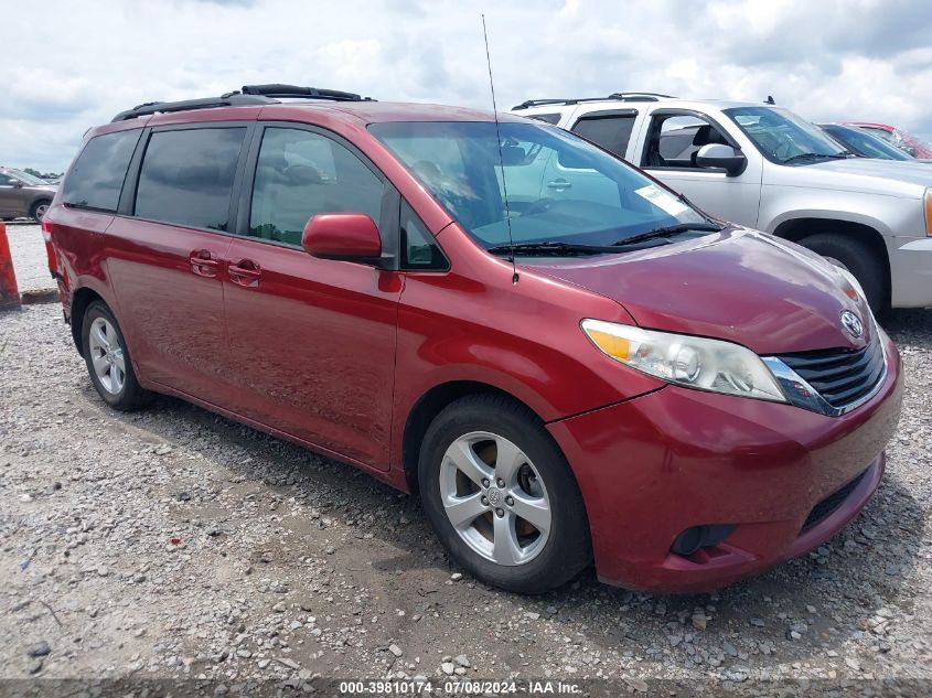 2011 TOYOTA SIENNA LE V6