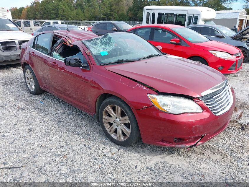 2013 CHRYSLER 200 LX