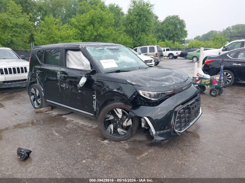 2023 KIA SOUL GT-LINE