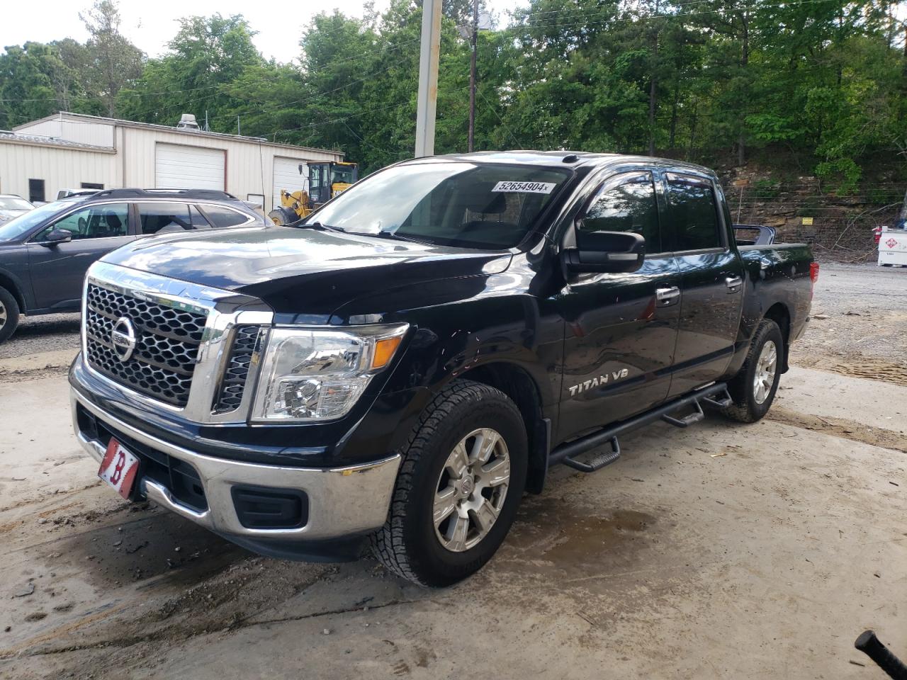 2018 NISSAN TITAN S