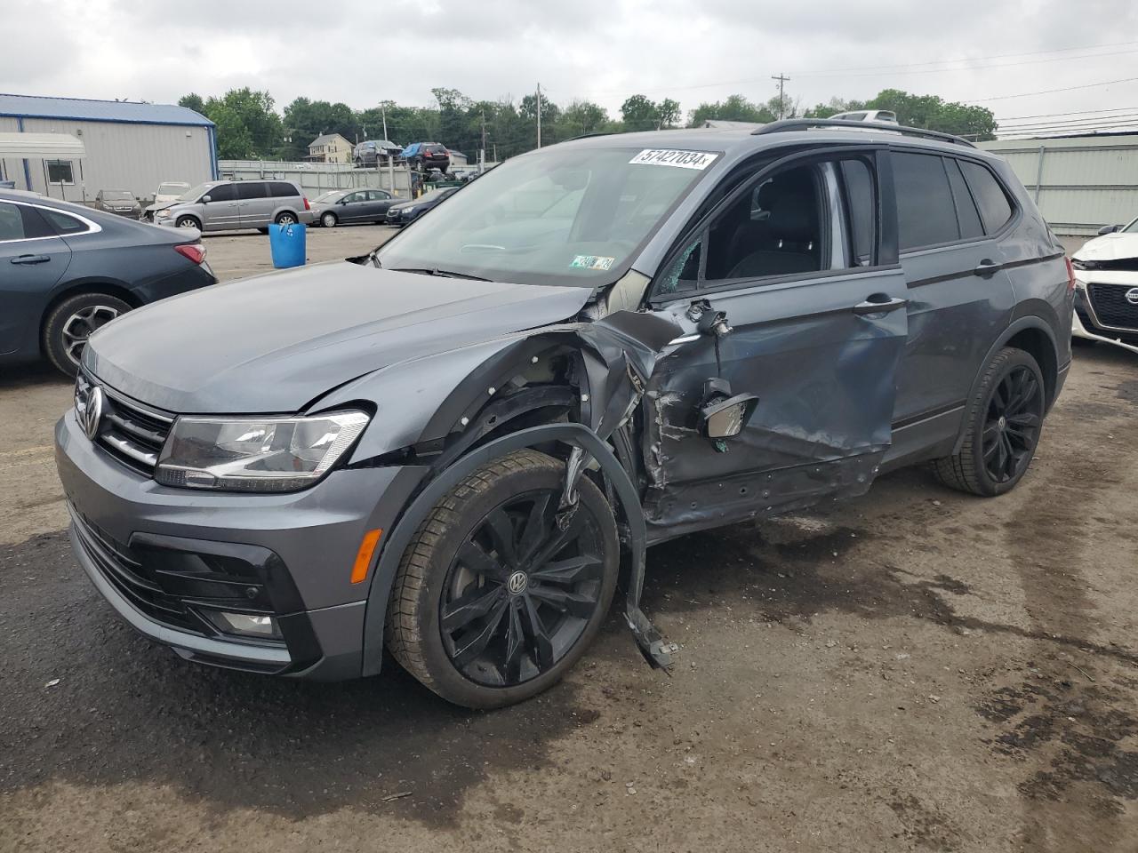 2021 VOLKSWAGEN TIGUAN SE