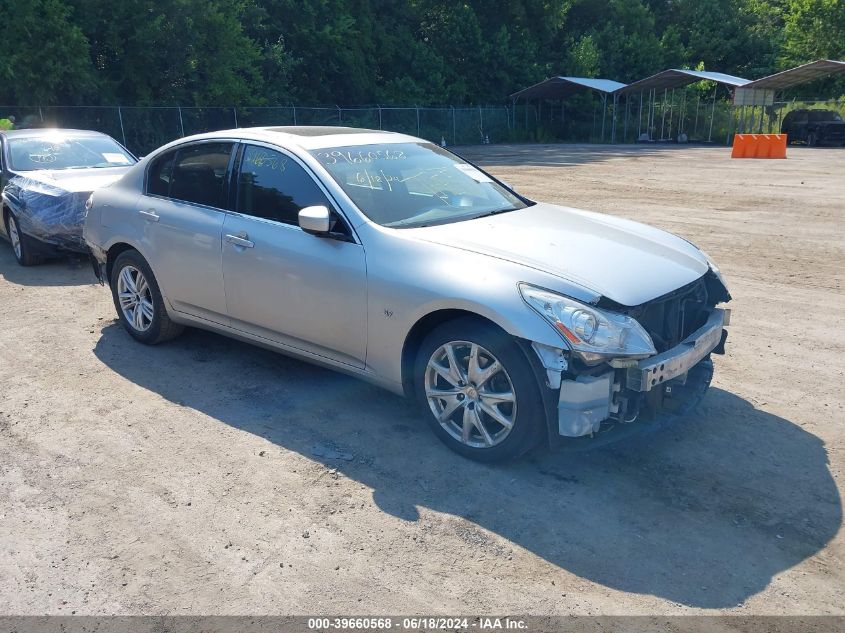 2015 INFINITI Q40