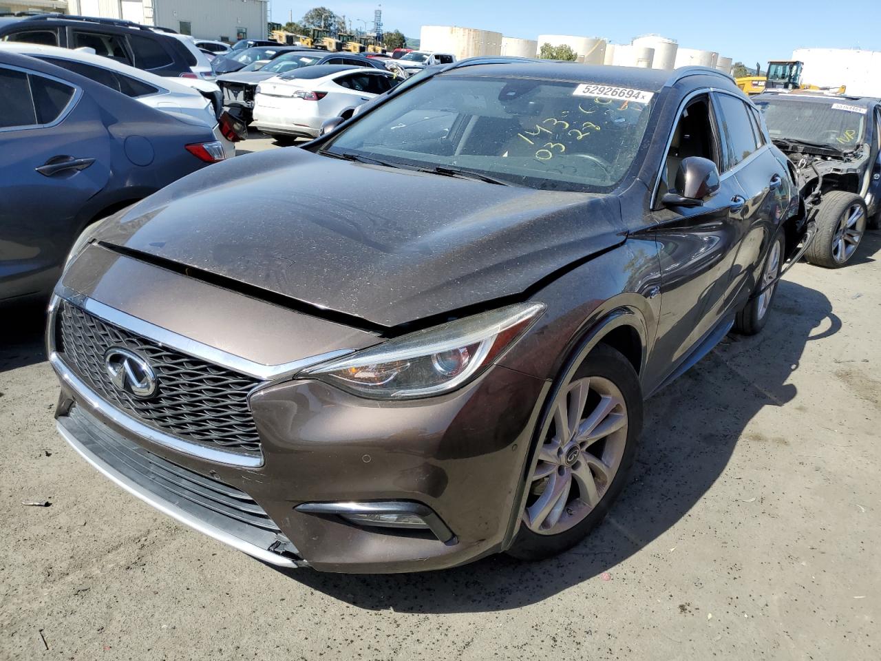 2018 INFINITI QX30 BASE