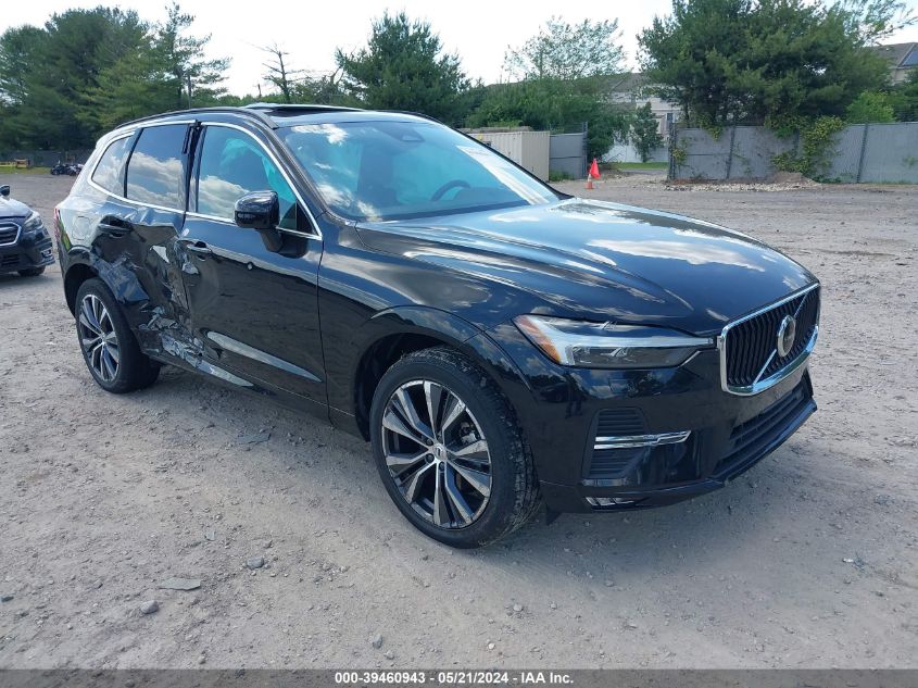 2022 VOLVO XC60 B5 MOMENTUM