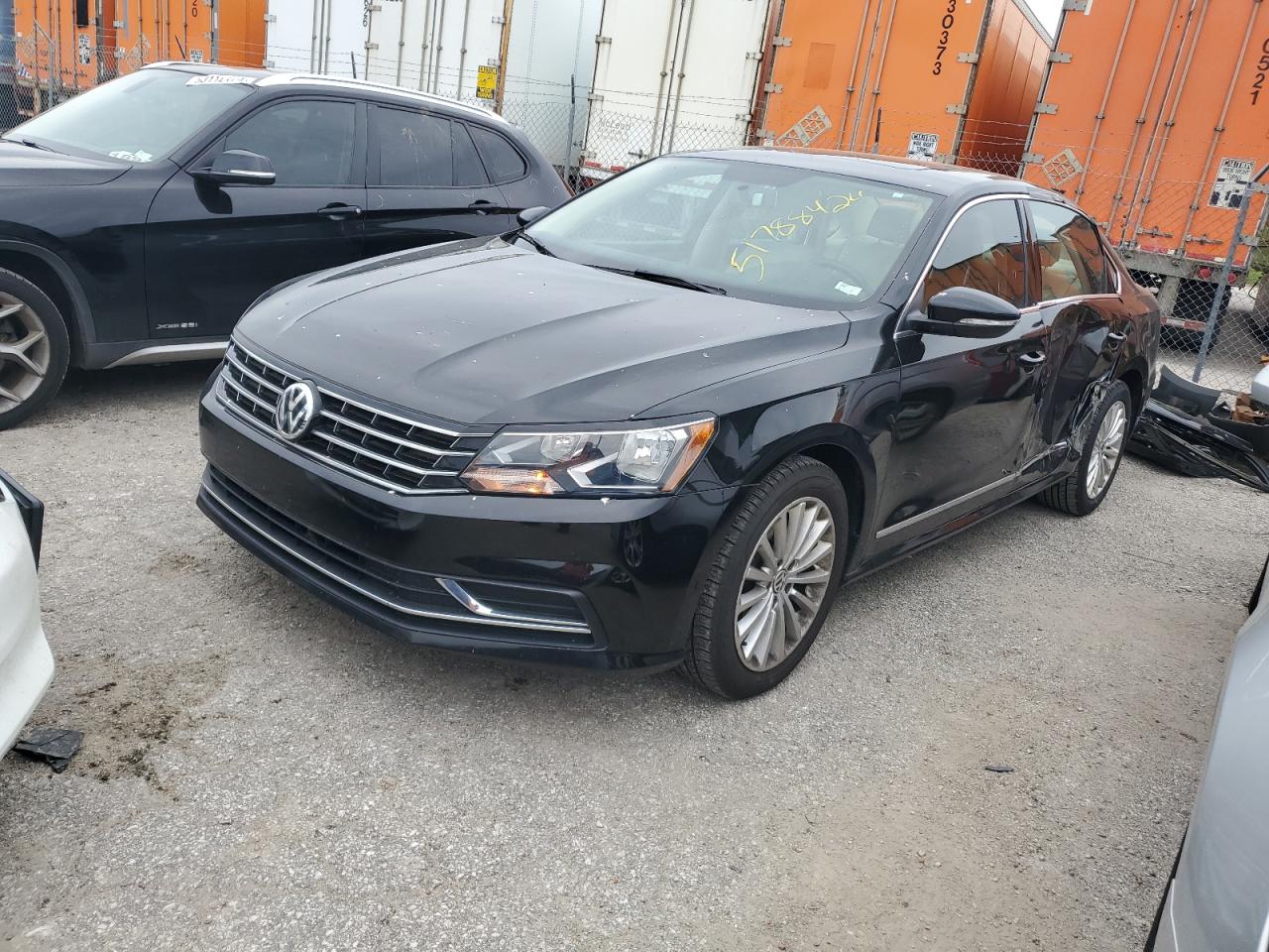 2016 VOLKSWAGEN PASSAT SE