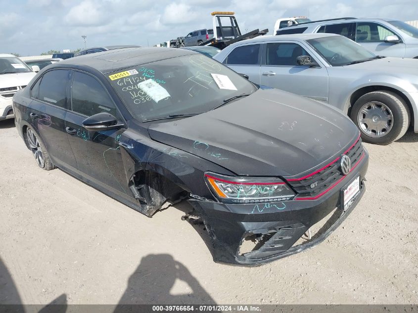 2018 VOLKSWAGEN PASSAT GT