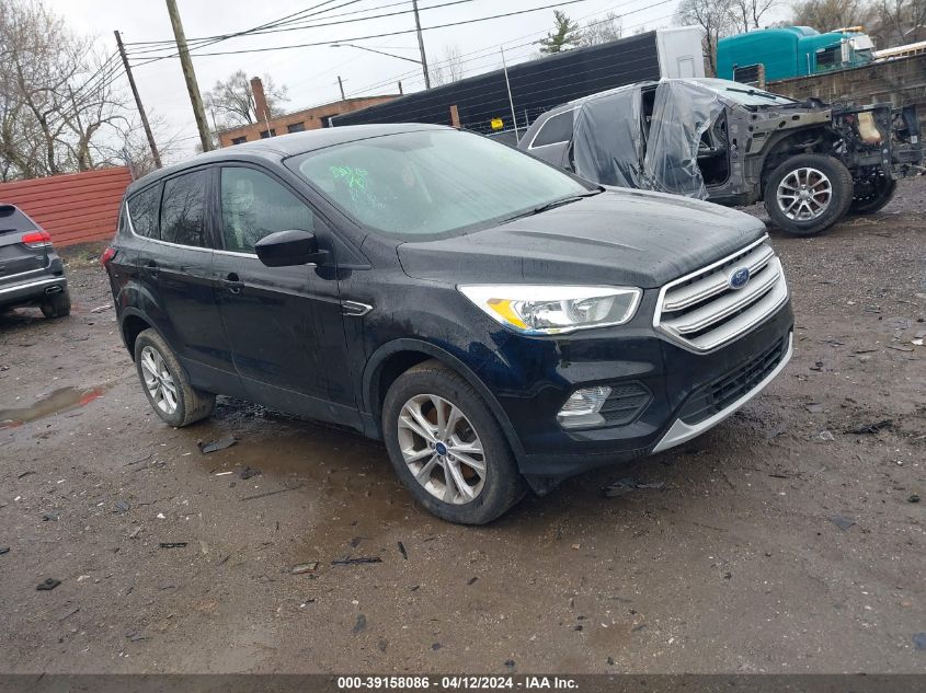 2019 FORD ESCAPE SE