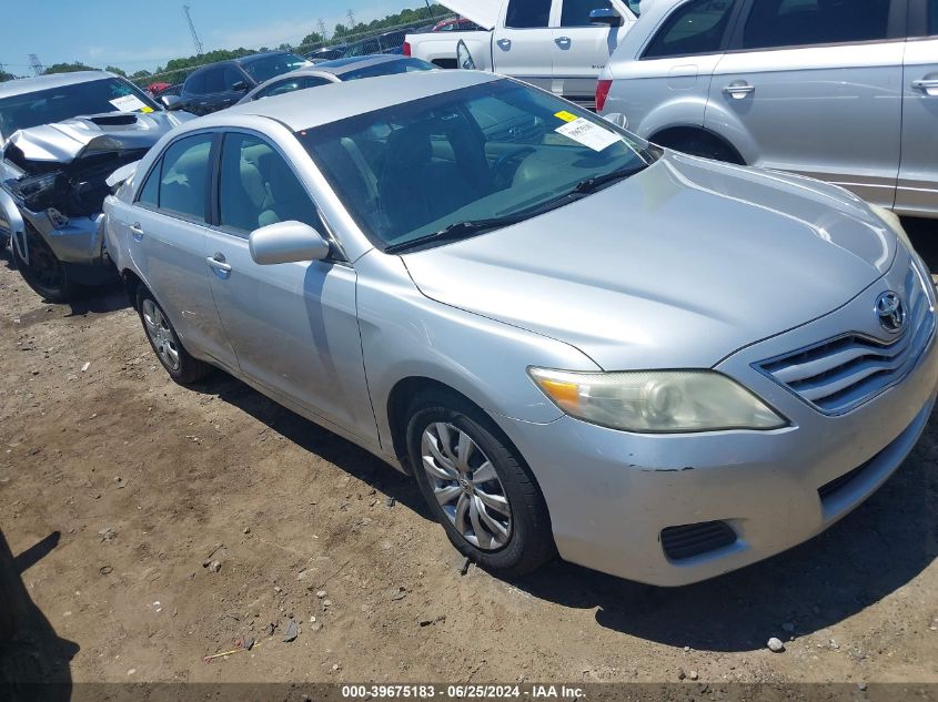 2011 TOYOTA CAMRY LE