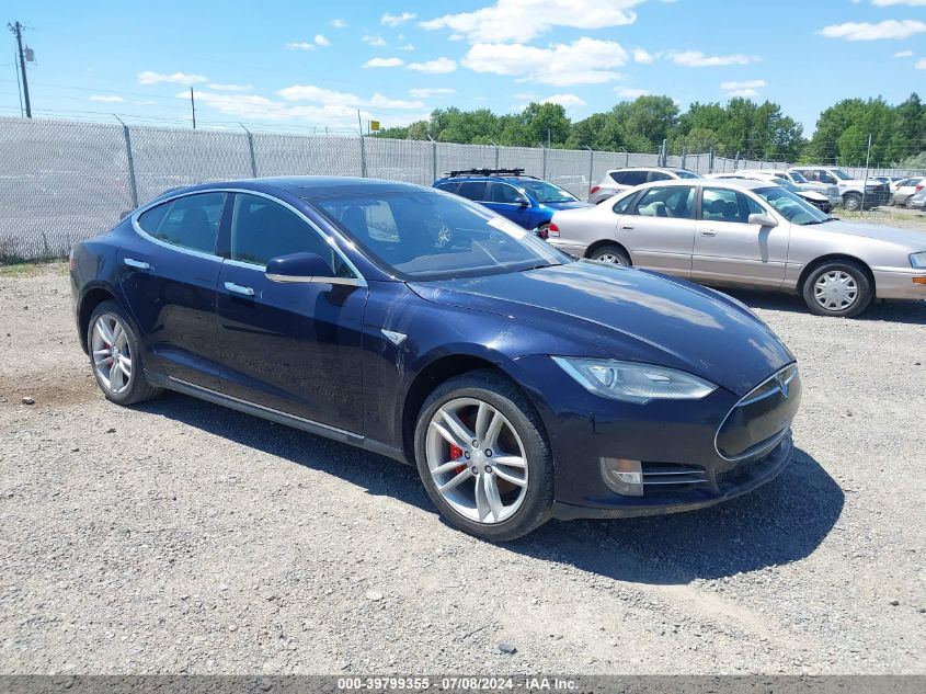 2015 TESLA MODEL S P85D