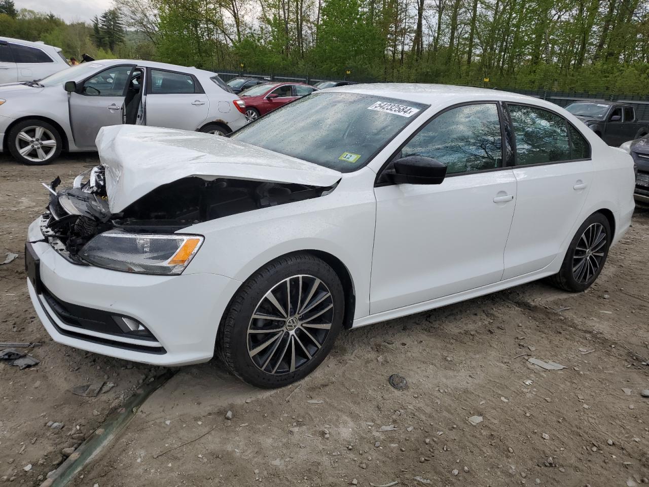 2016 VOLKSWAGEN JETTA SPORT