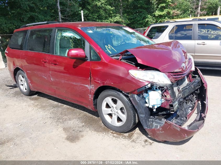 2017 TOYOTA SIENNA LE 8 PASSENGER