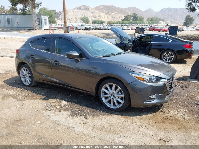 2017 MAZDA MAZDA3 TOURING